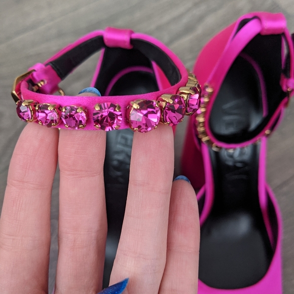 VERSACE MEDUSA AEVITAS PLATFORM PUMPS - Picture 12 of 14